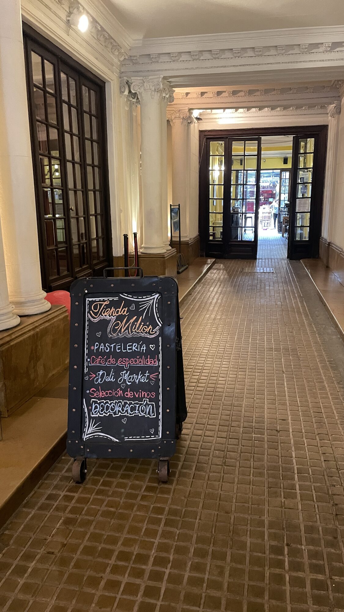 Restaurant - CABA - Recoleta — foto 17