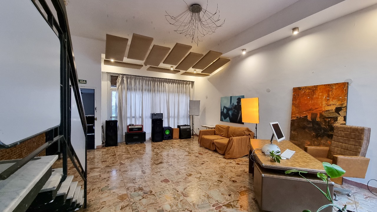 Casa estudio con Jardín. Belgrano - CABA — foto 08