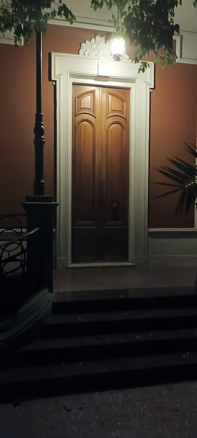 CASERÓN de principios del siglo XX - Villa Sarmiento- Haedo — foto 29