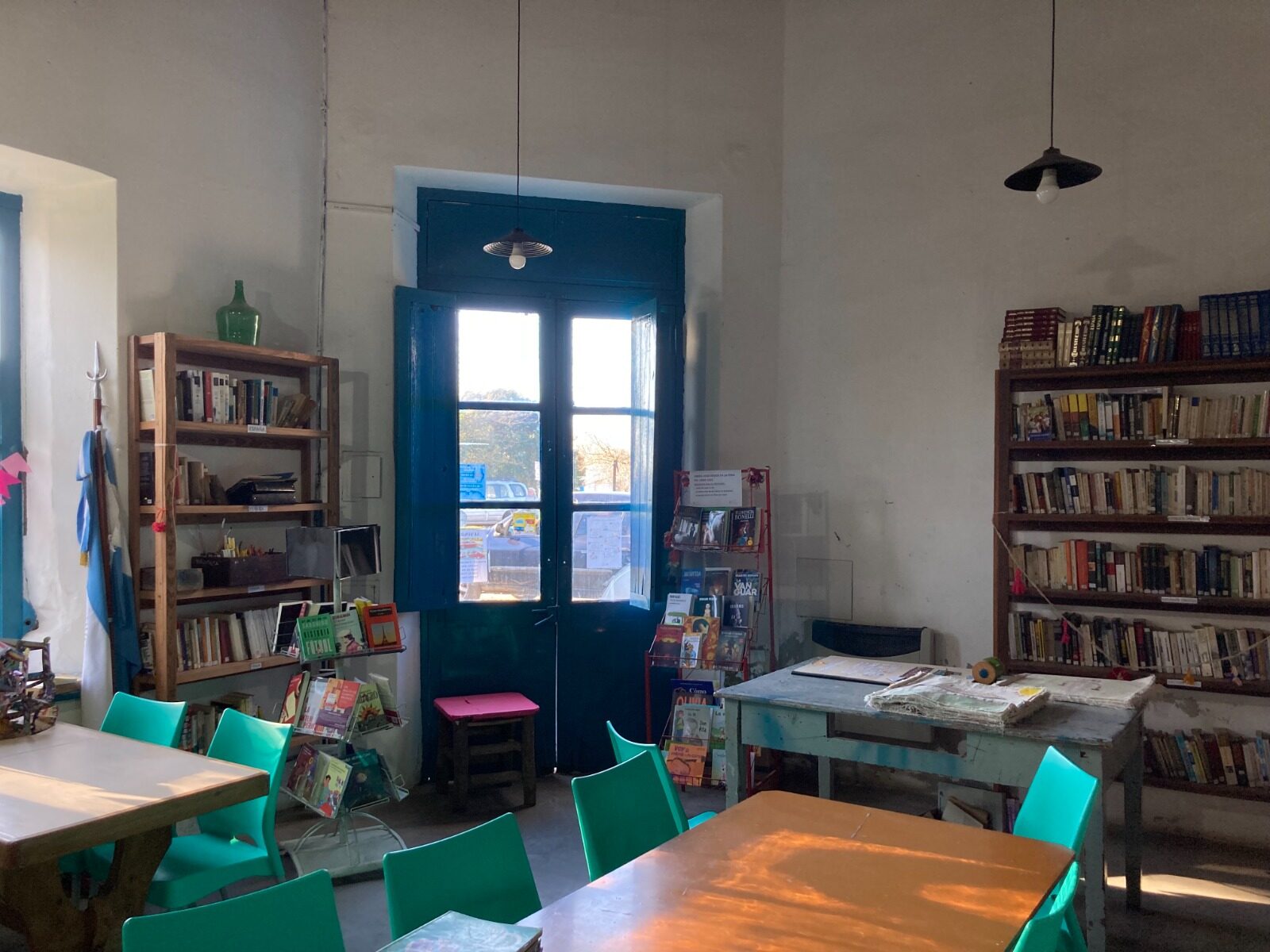 Biblioteca popular- Luján — foto 12