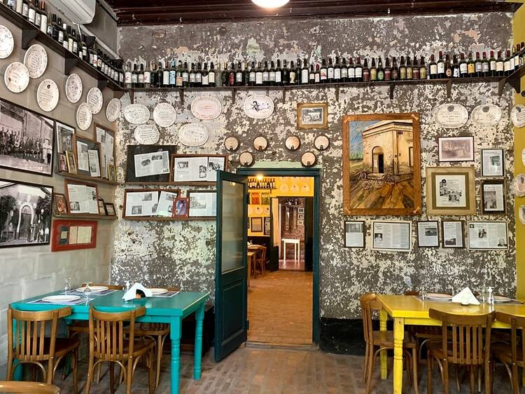 Restaurante- Almacen- S.A de Giles — foto 11